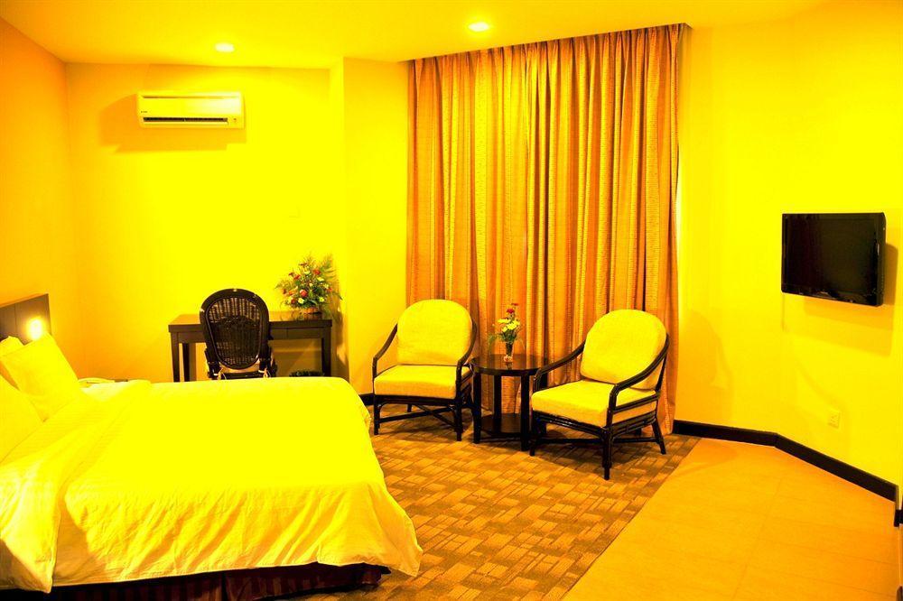 Oyo 89693 Perkasa Hotel Keningau Near Hospital Keningau Buitenkant foto