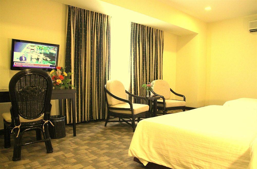 Oyo 89693 Perkasa Hotel Keningau Near Hospital Keningau Buitenkant foto