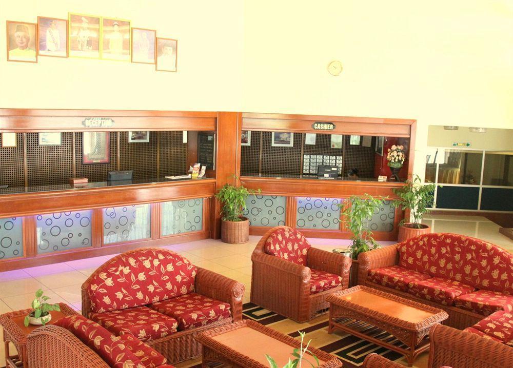 Oyo 89693 Perkasa Hotel Keningau Near Hospital Keningau Buitenkant foto