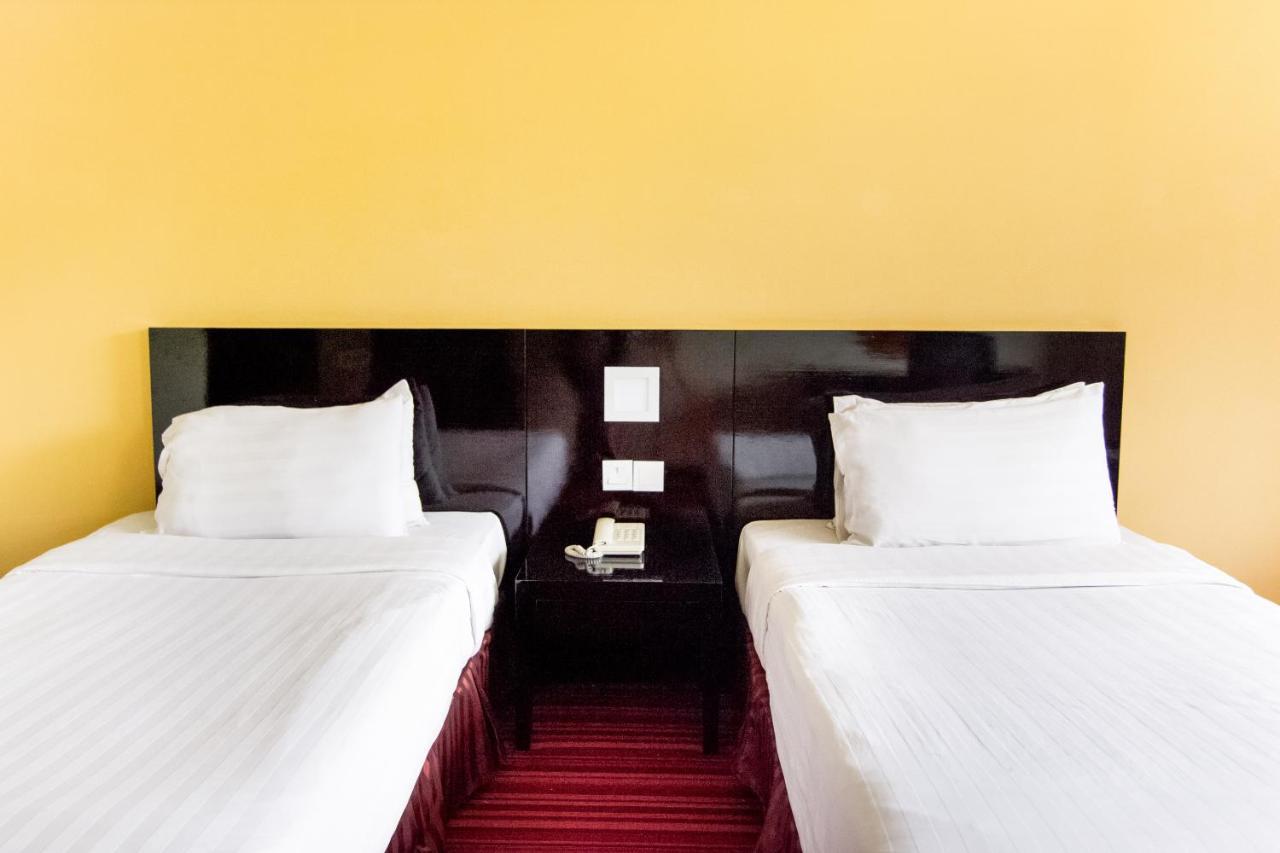 Oyo 89693 Perkasa Hotel Keningau Near Hospital Keningau Buitenkant foto